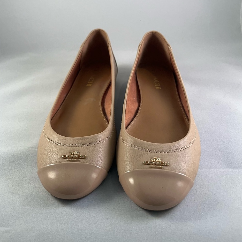 Coach leather/patent leather tan ballet flats size 7